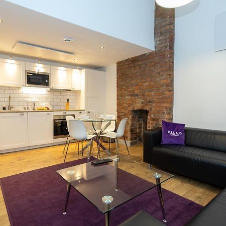 Pillo Rooms Serviced Apartments - Salford 曼彻斯特 外观 照片
