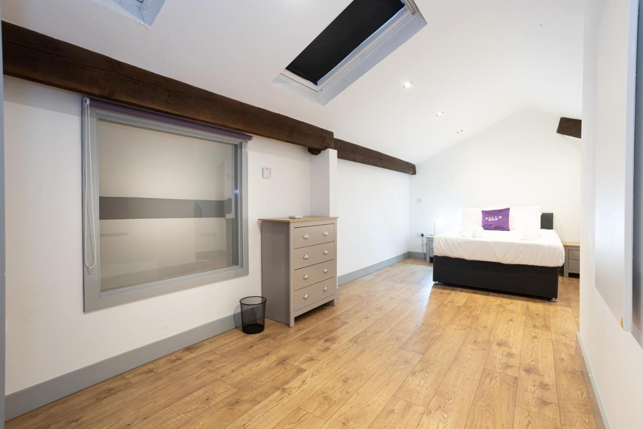 Pillo Rooms Serviced Apartments - Salford 曼彻斯特 外观 照片