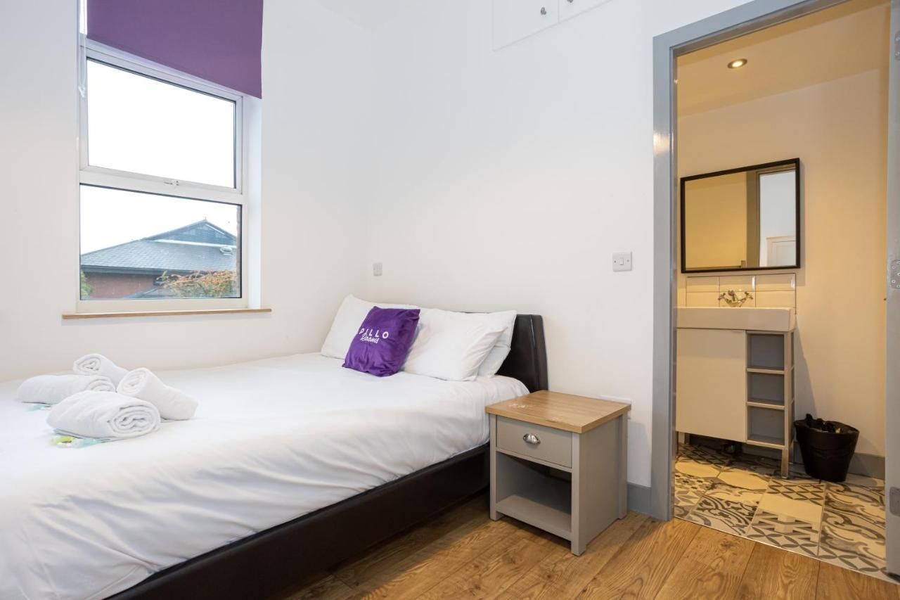 Pillo Rooms Serviced Apartments - Salford 曼彻斯特 外观 照片